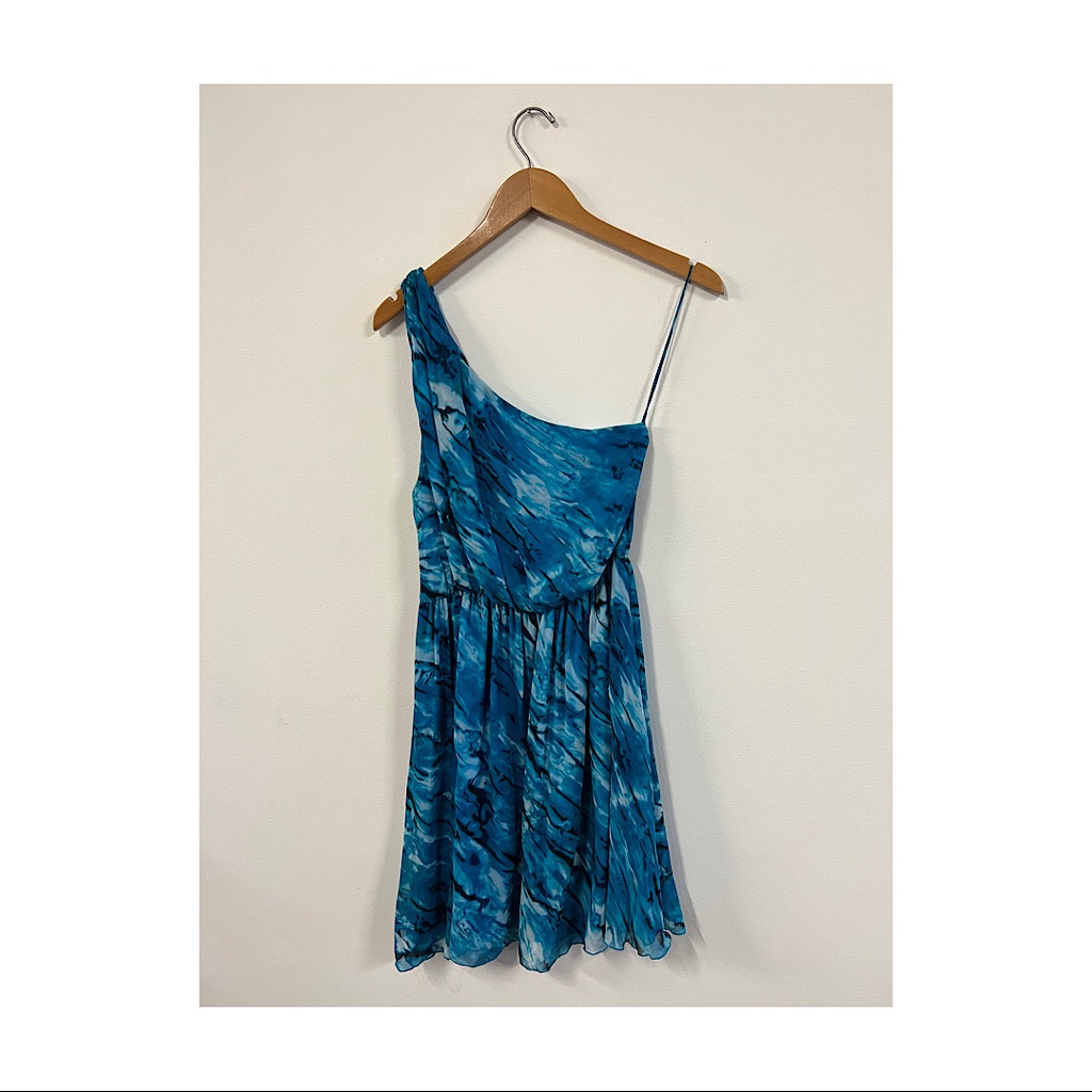 Alice And Olivia Blue Watercolor Printed One Shoulder Silk Dress Size Medium.